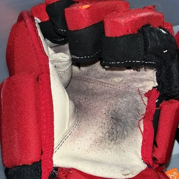 CCM authentic Carolina Hurricanes game worn used Ice Hockey Gloves Morgan Geekie
